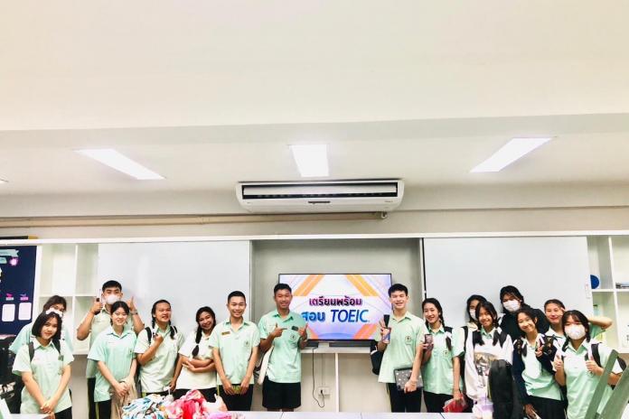 โฉมหน้าของนักเรียนผู้น่ารักที่เข้าร่วมกิจกรรม Intensive TOEIC Course กับทางกลุ่มสารภาษาอังกฤษ…