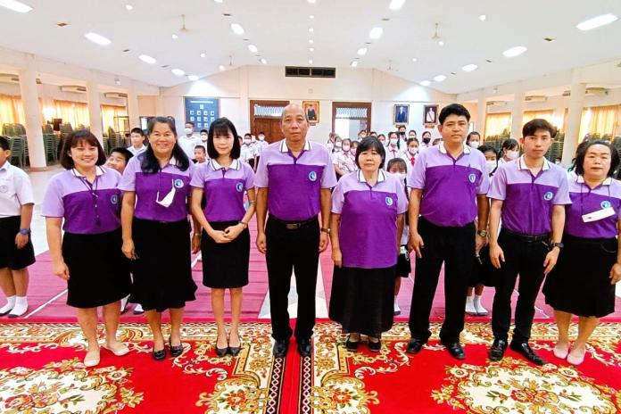 กิจกรรมเช้าวันอังคารที่ 22 สิงหาคม 2566 นี้ กลุ่มสาระการเรียนรู้สังคมศึกษา ได้จัดทำการแข่งขันการประกวดมารยาทไทย ปีการศึกษา 2566