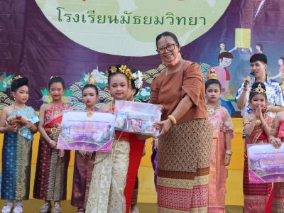 ภาพกิจกรรม วันลอยกระทง ประจำปี 2565