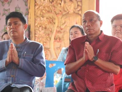 ทำบุญเนื่องในวันสถาปนามูลนิธิเพื่อการศึกษาประชาวิทย์ - มัธยมวิทยา