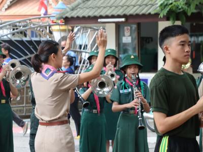 ทำบุญเนื่องในวันสถาปนามูลนิธิเพื่อการศึกษาประชาวิทย์ - มัธยมวิทยา